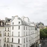 20 M In The Heart Of The Marais